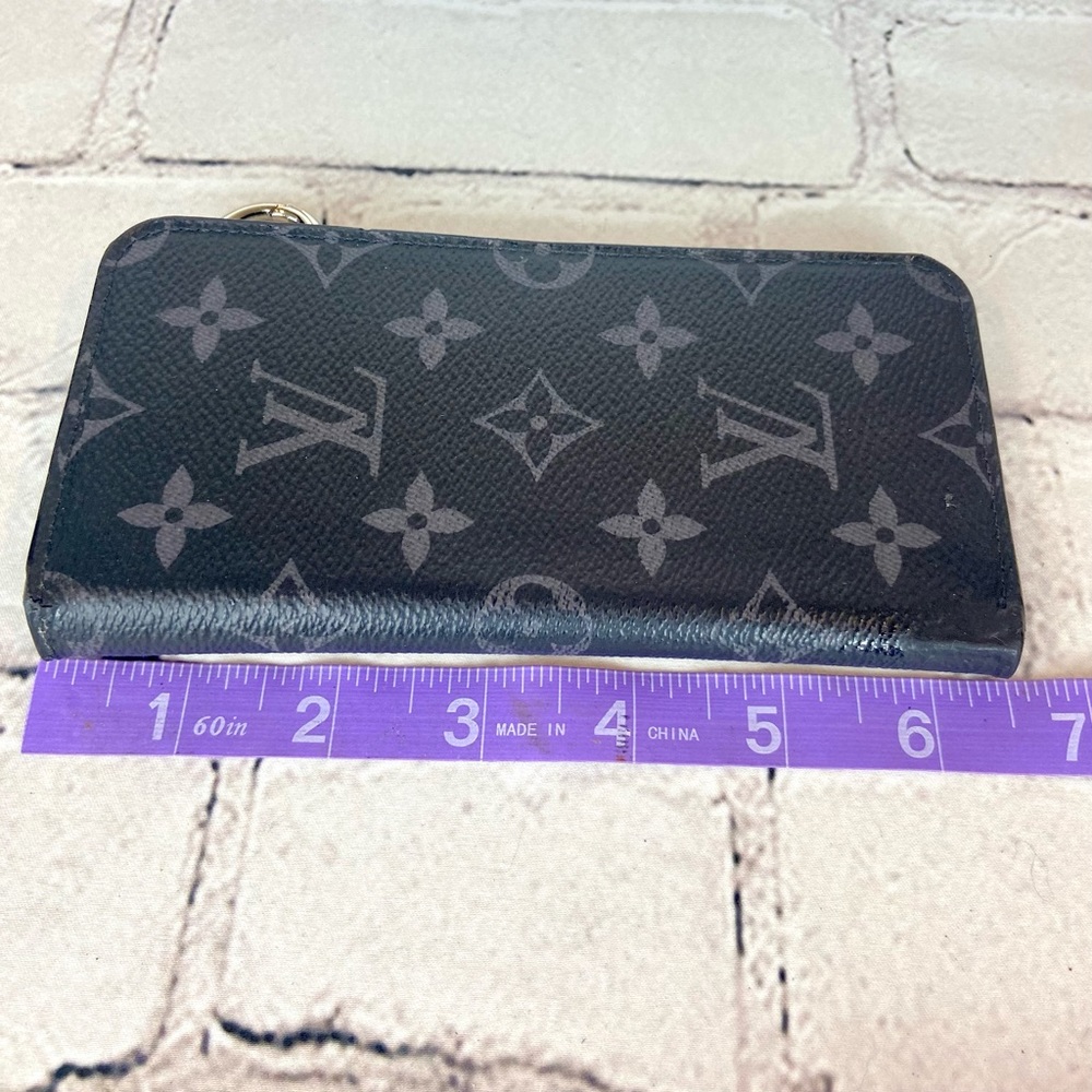 Louis Vuitton graphite monogram phone case converted to Key Cles card wallet - Picture 15 of 16